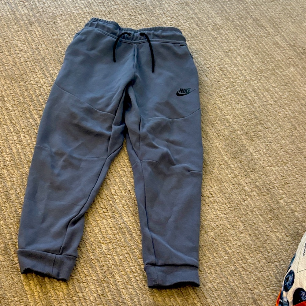 Nike tech style Kids blueish/grey Joggers sweatpants.  Worn 1x.